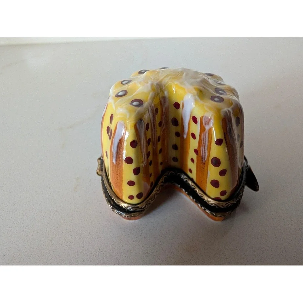 Limoges Peint Main Canele Pastry Trinket Box Hand Painted French Porcelain